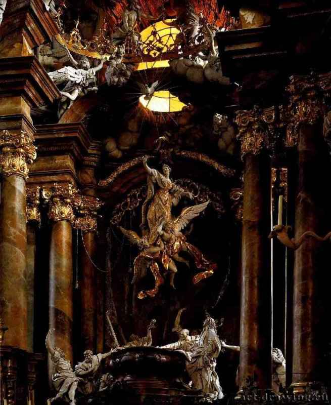 Успение Богородицы. 1723 - Гипс, золото. Рор, Бавария. Церковь аббатства августинцев. Германия.